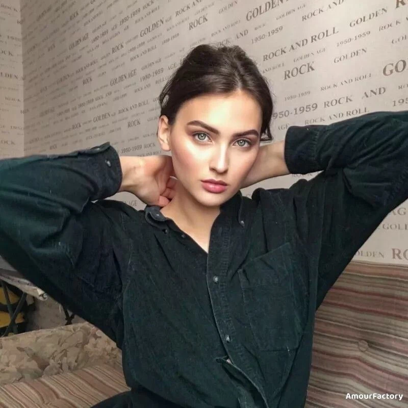 Irina Profile image 2