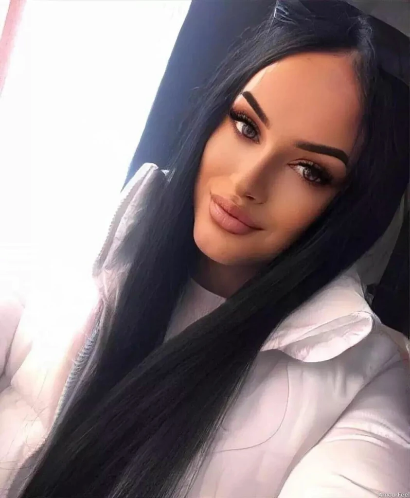 Lyudmila Profile image 1