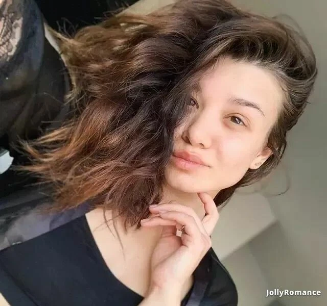Tatiana Profile image 4