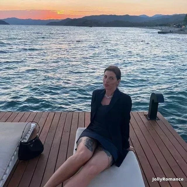 Liliya Profile image 2