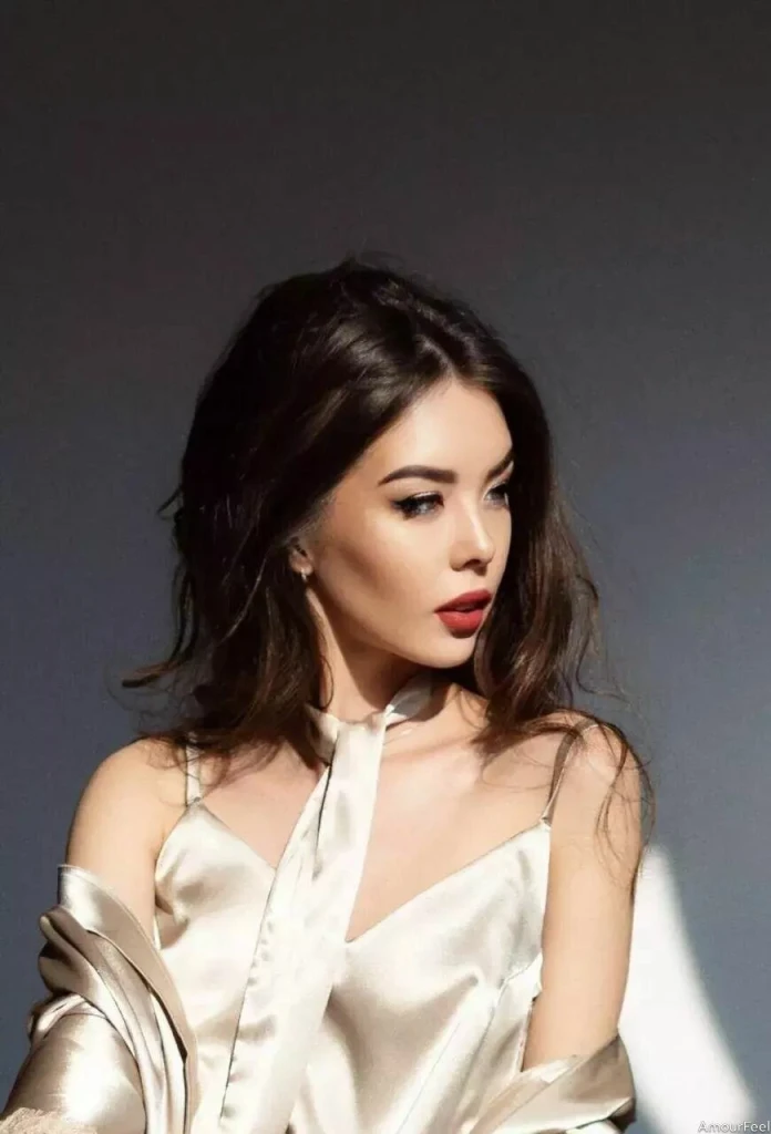 Alona Profile image 1