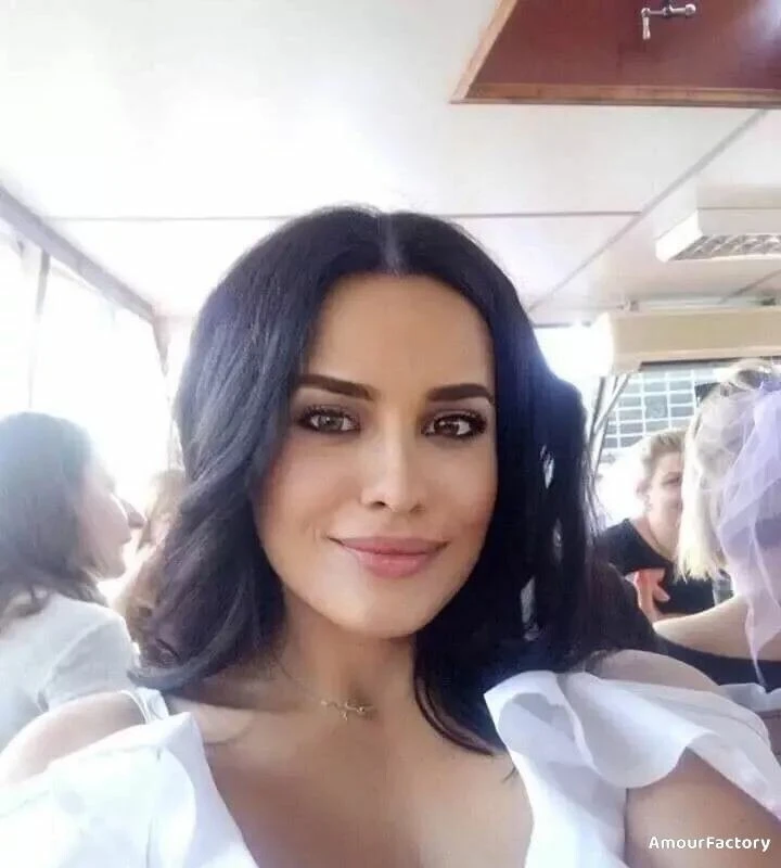 Irina Profile image 2