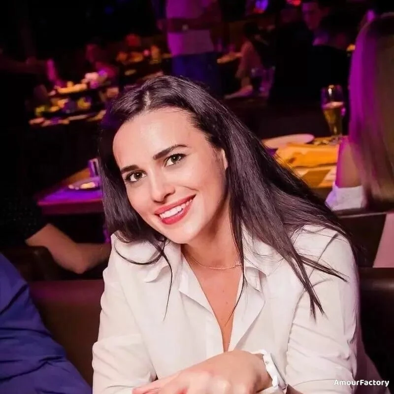 Irina Profile image 3