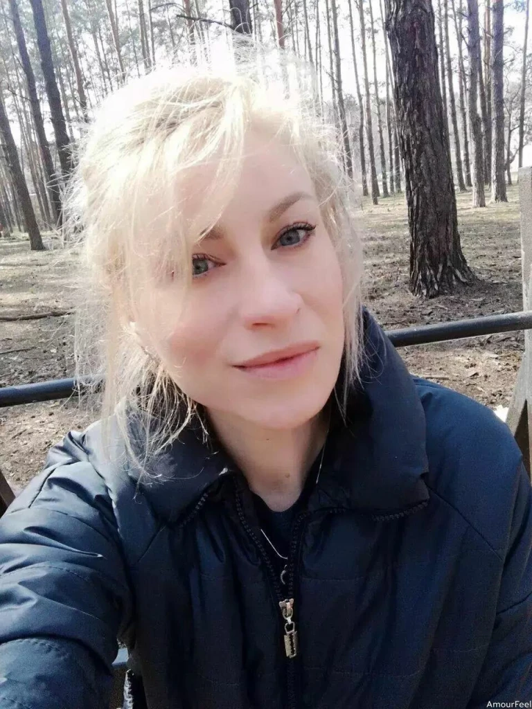 Juliya Profile image 3