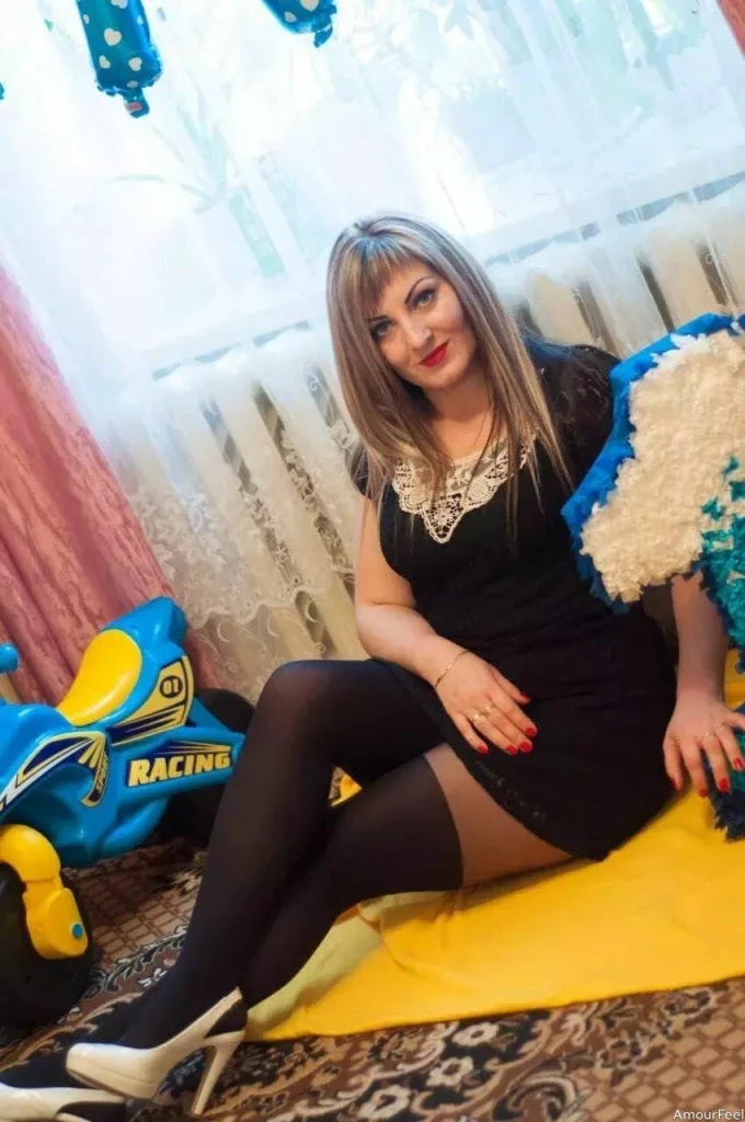 Karina Profile image 1