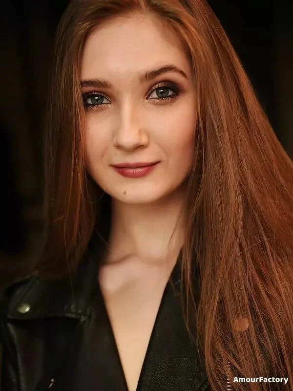 Anna Profile image 1