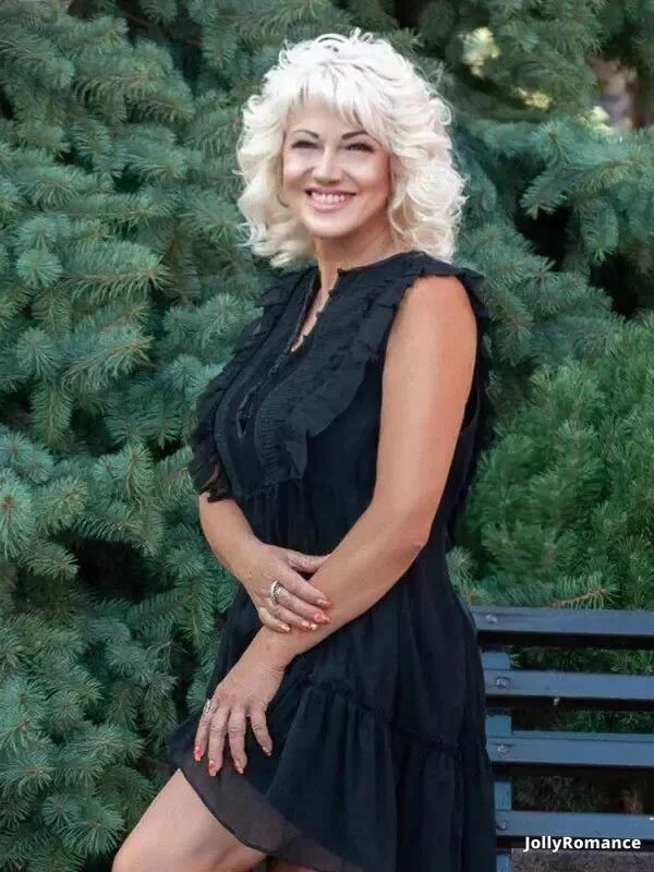 Maryna Profile image 3