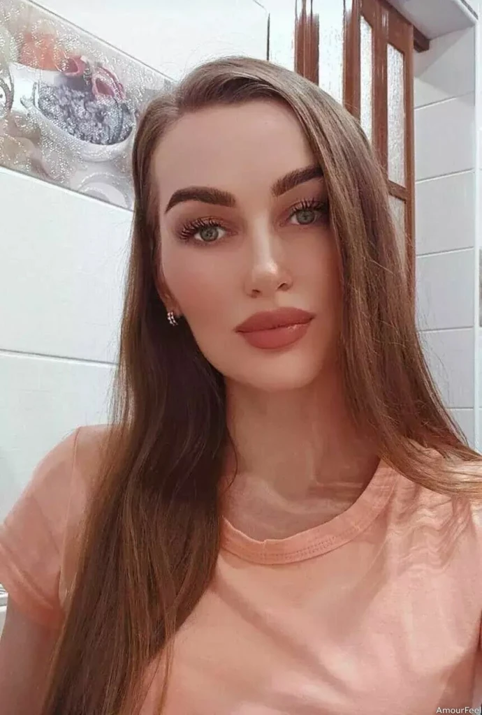 Yuliia Profile image 1