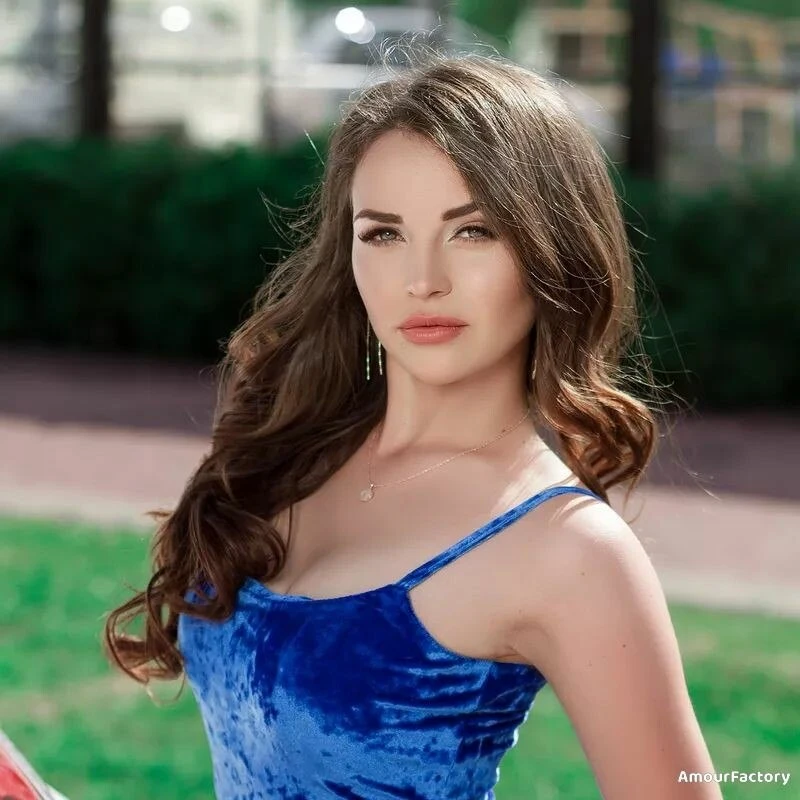 Oksana Profile image 1