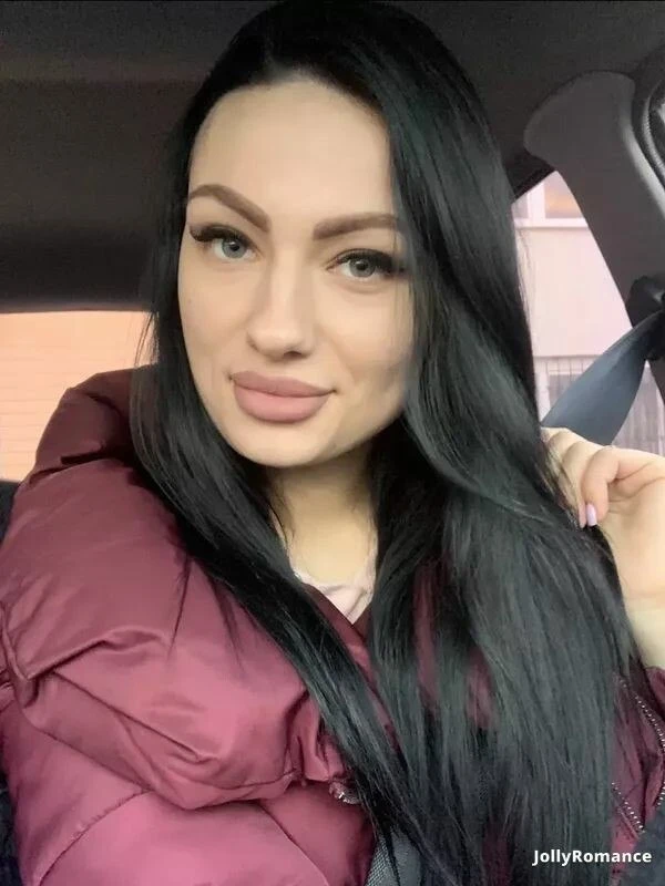 Lilia Profile image 2