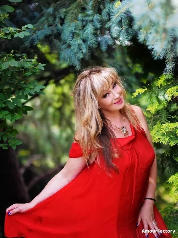 Nataliya Profile image 4