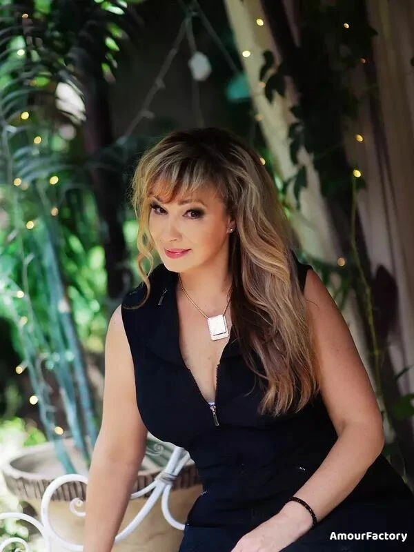 Nataliya Profile image 1