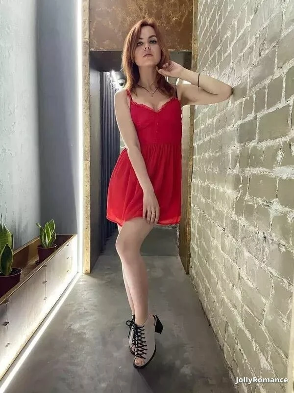 Zinaida Profile image 2