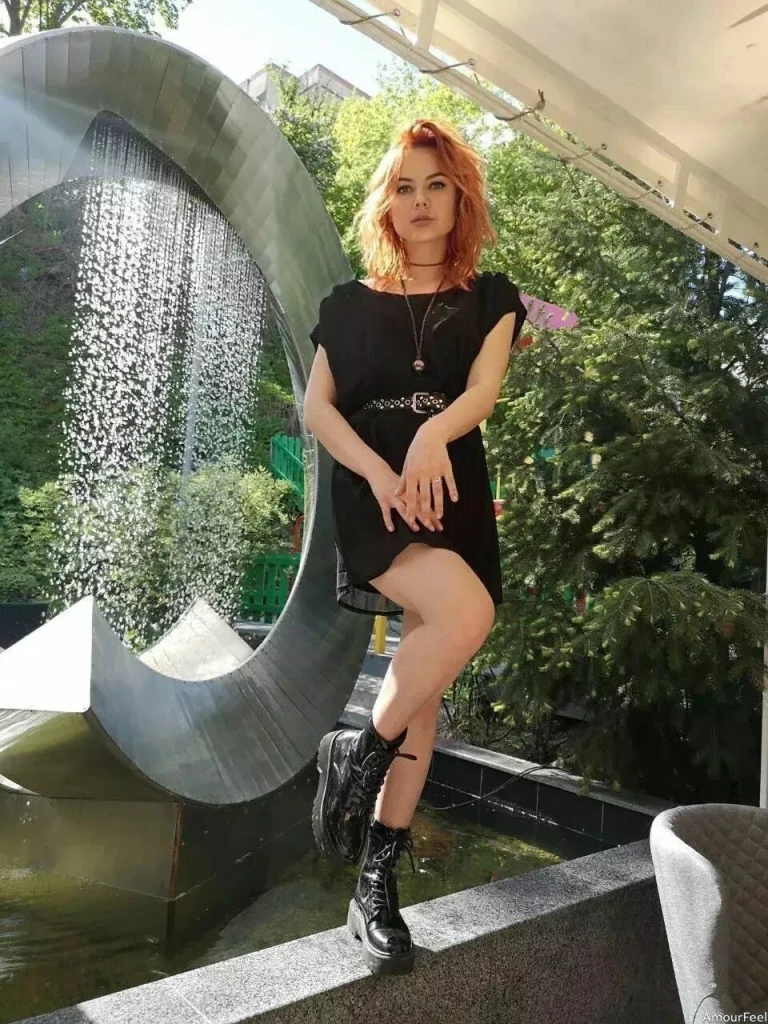 Zinaida Profile image 4