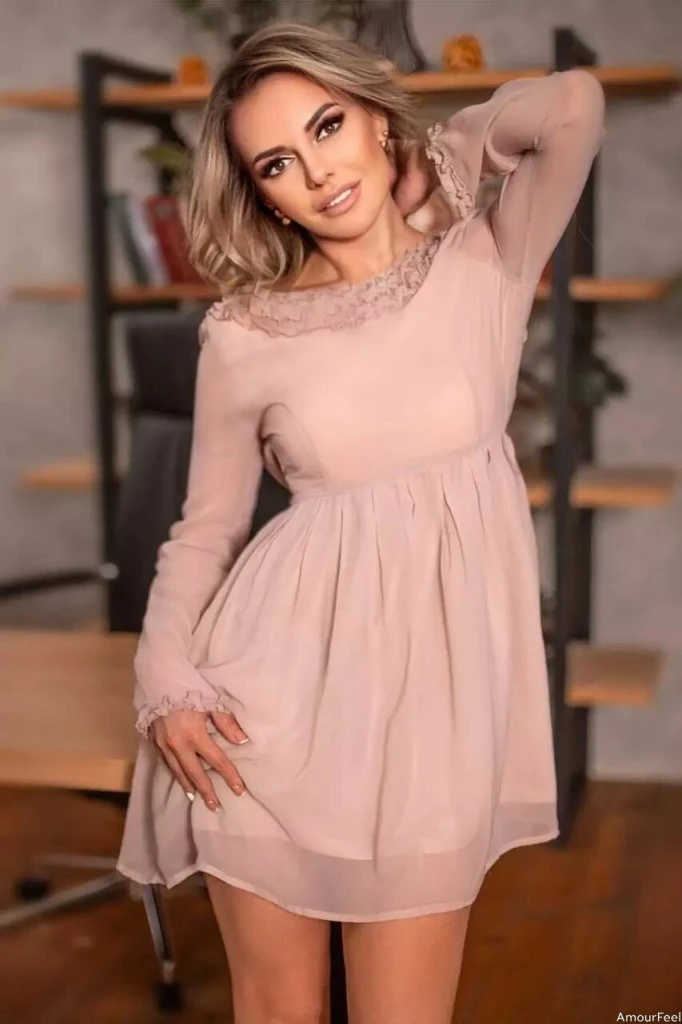 Viktoria Profile image 2