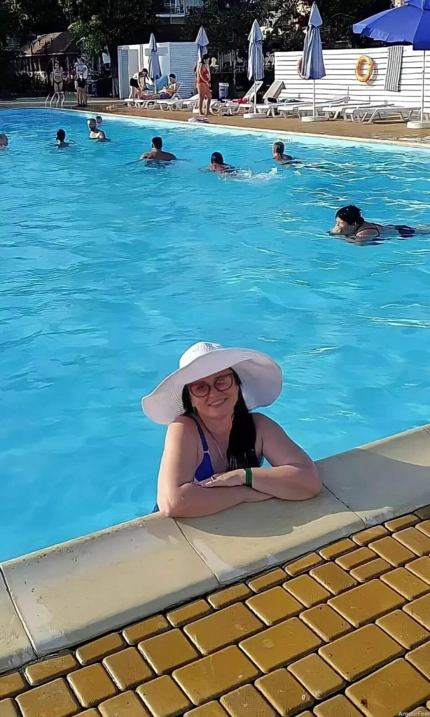 Irina Profile image 2