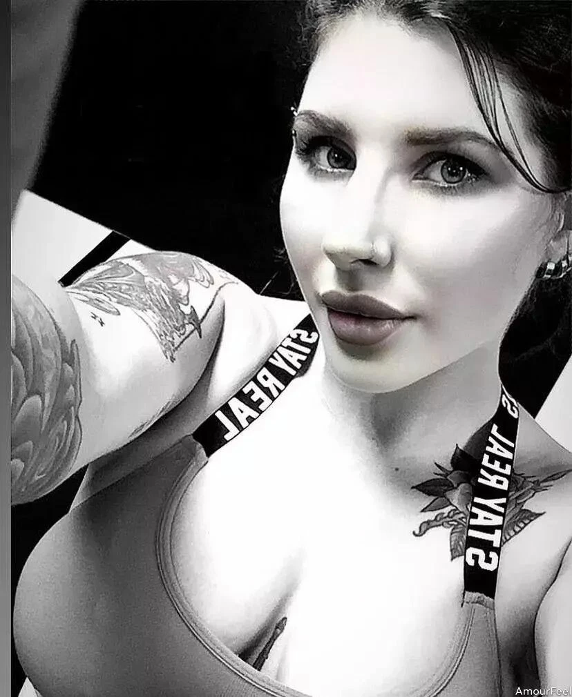 Lesia Profile image 3