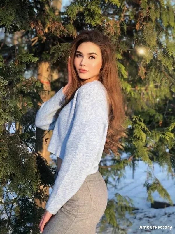 Diana Profile image 3