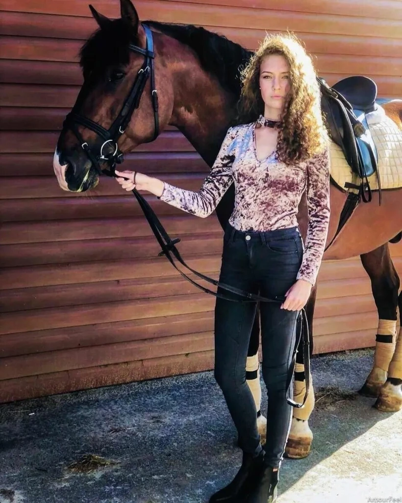 Liubov Profile image 4