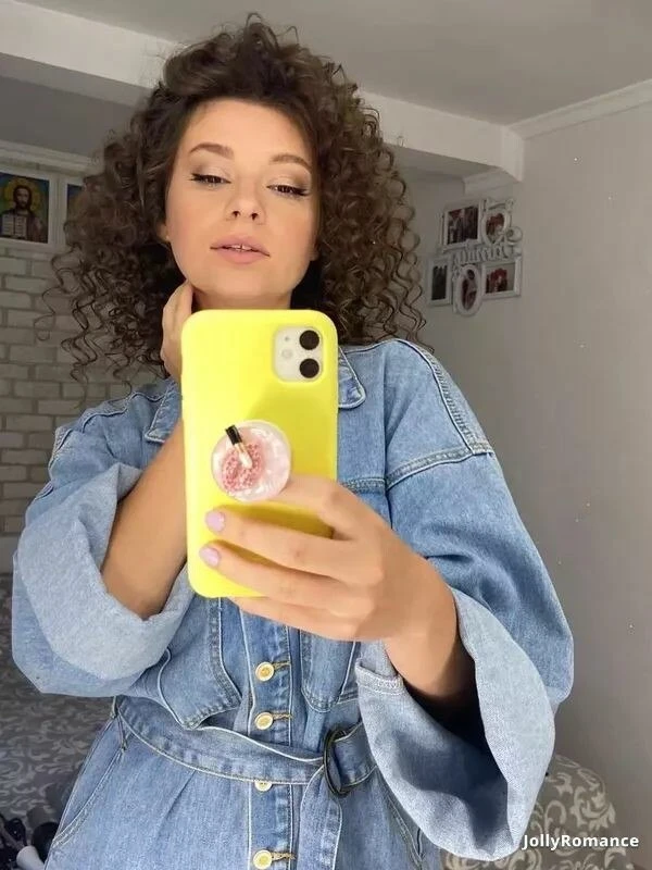 Maryna Profile image 4