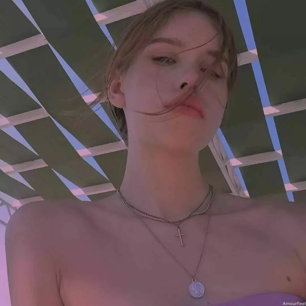 Alina Profile image 4