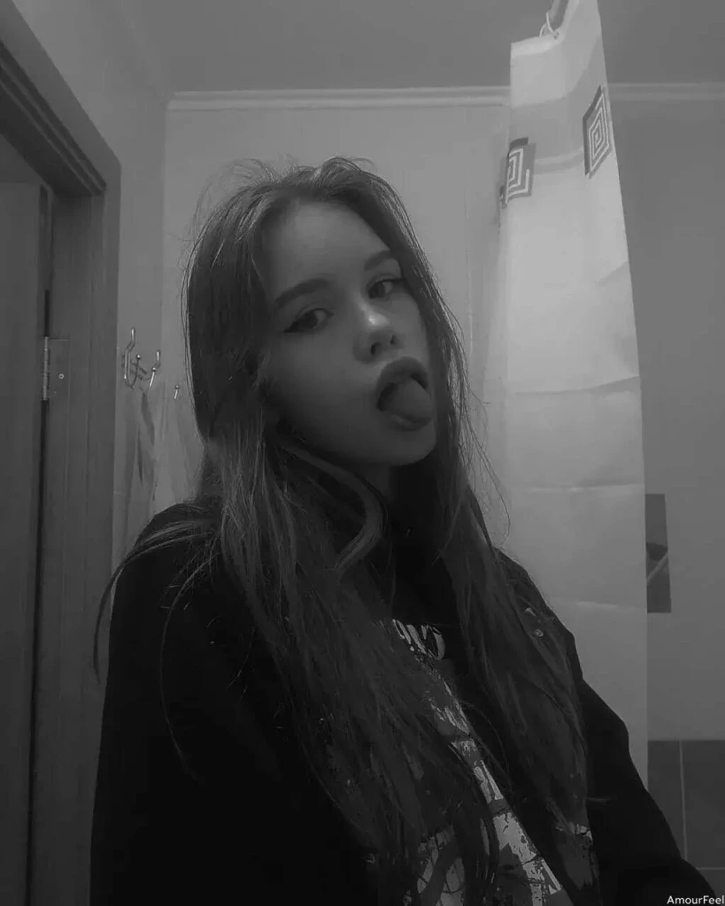 Alina Profile image 1