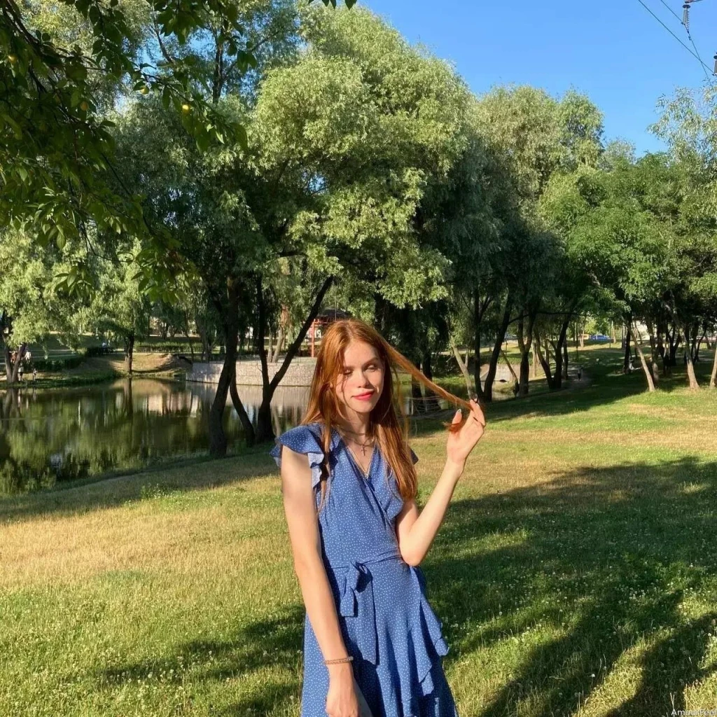 Alina Profile image 3