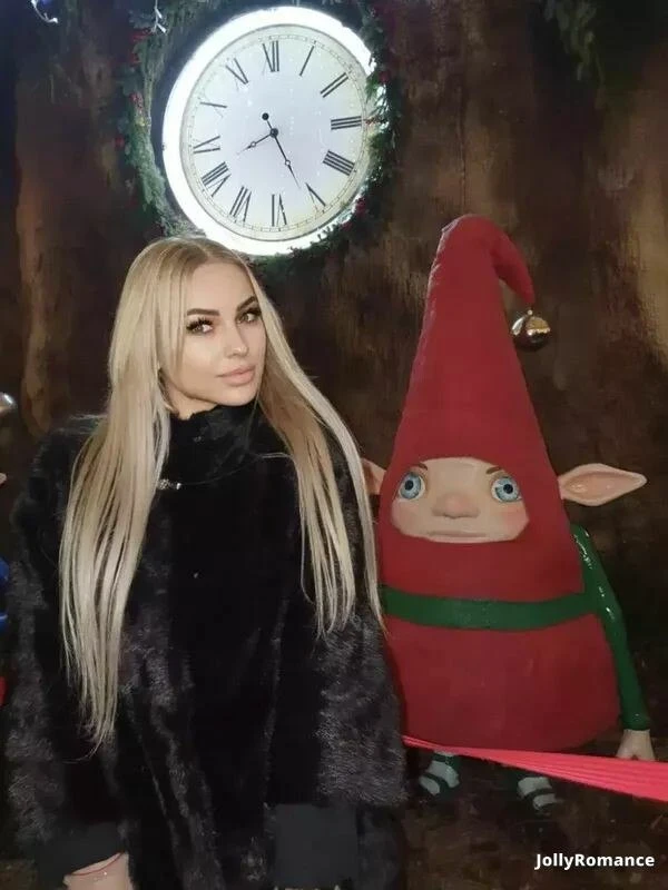 Tina Profile image 2