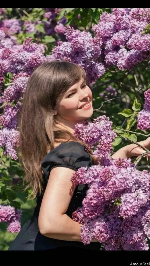 Nadia Profile image 1