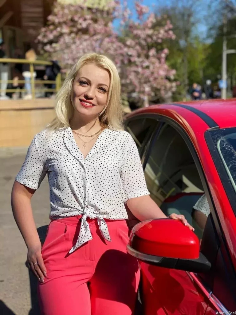 Zhanna Profile image 1