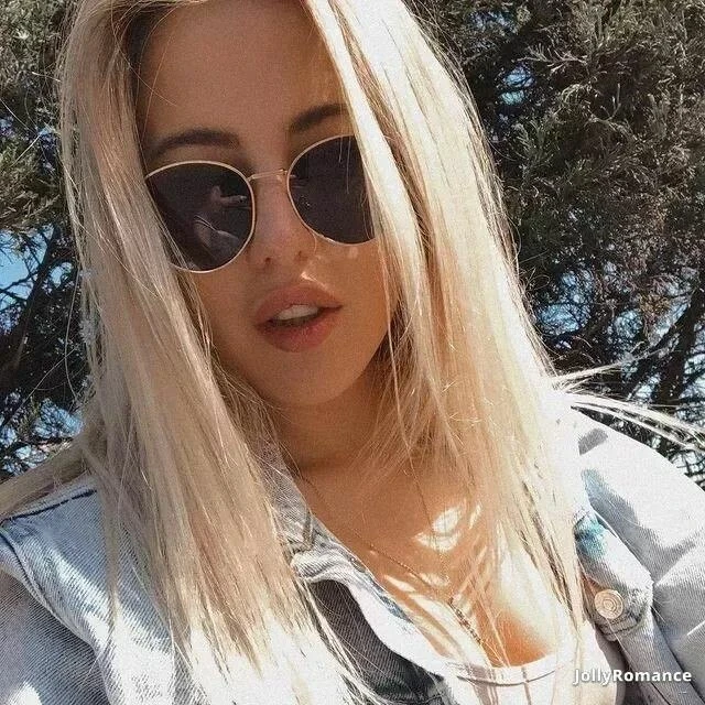 Aliona Profile image 1