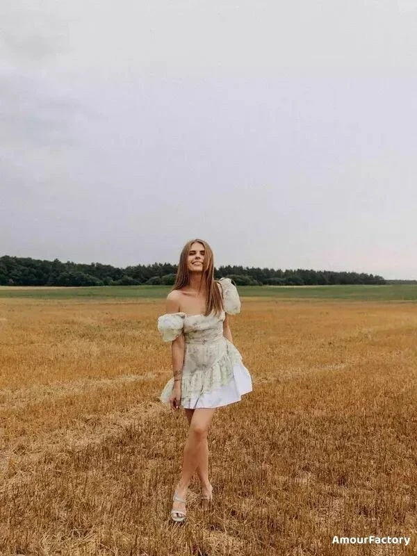 Olga Profile image 1