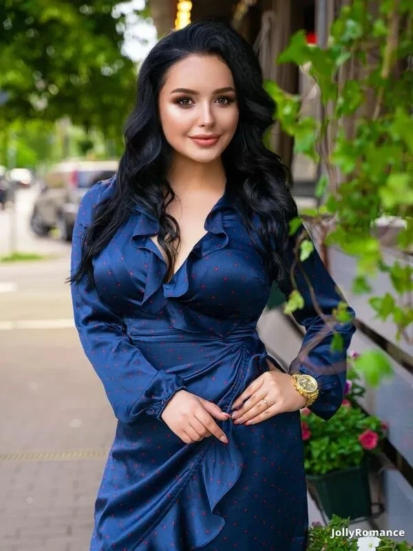 Veronika Profile image 2