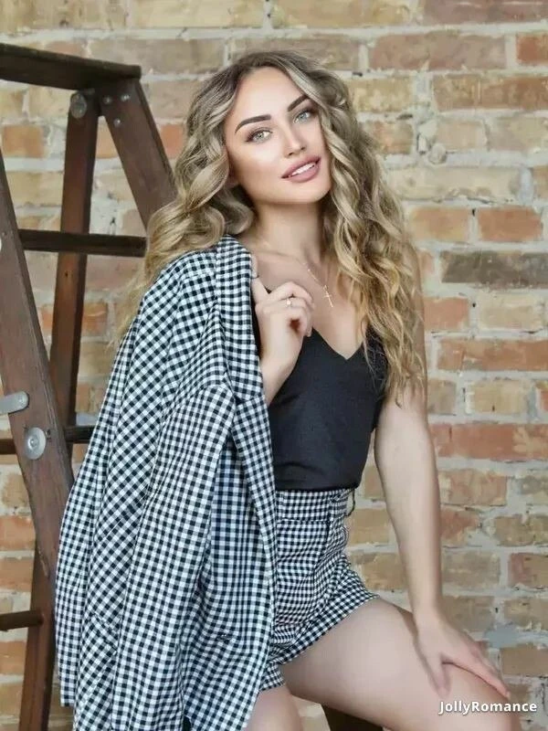 Nataliya Profile image 3