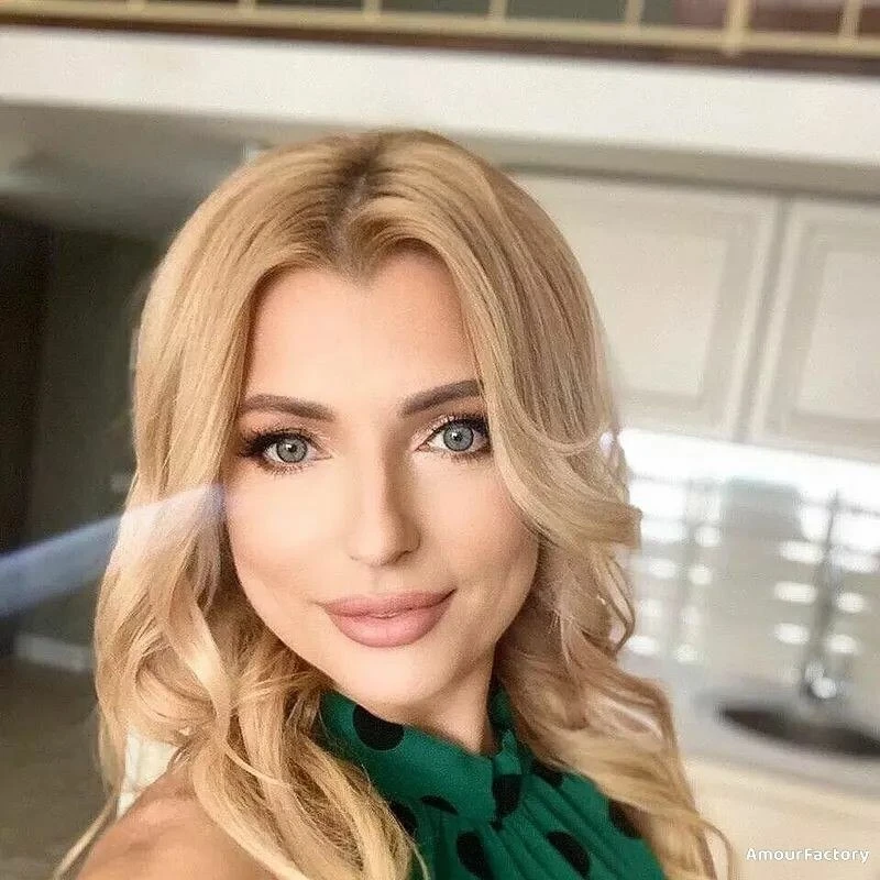 Marina Profile image 2