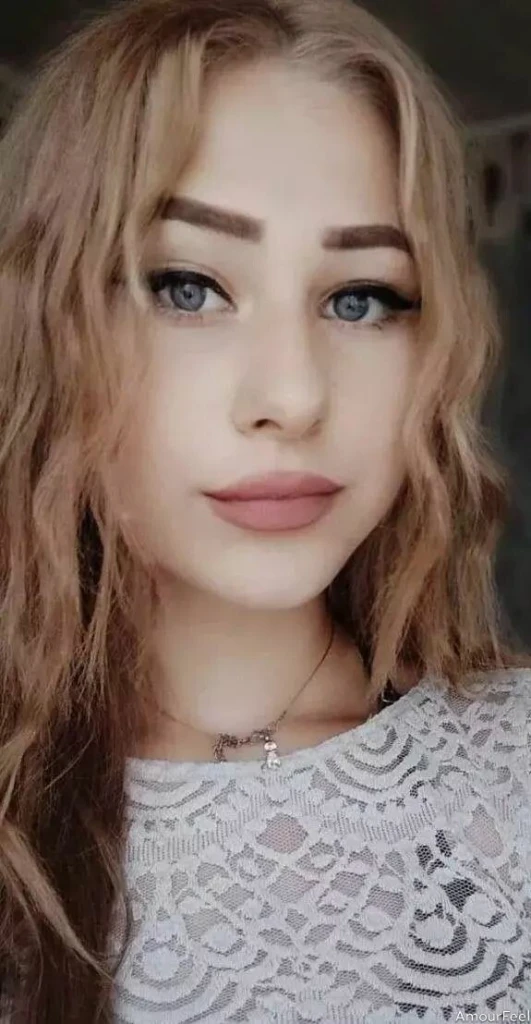 Juliya Profile image 2