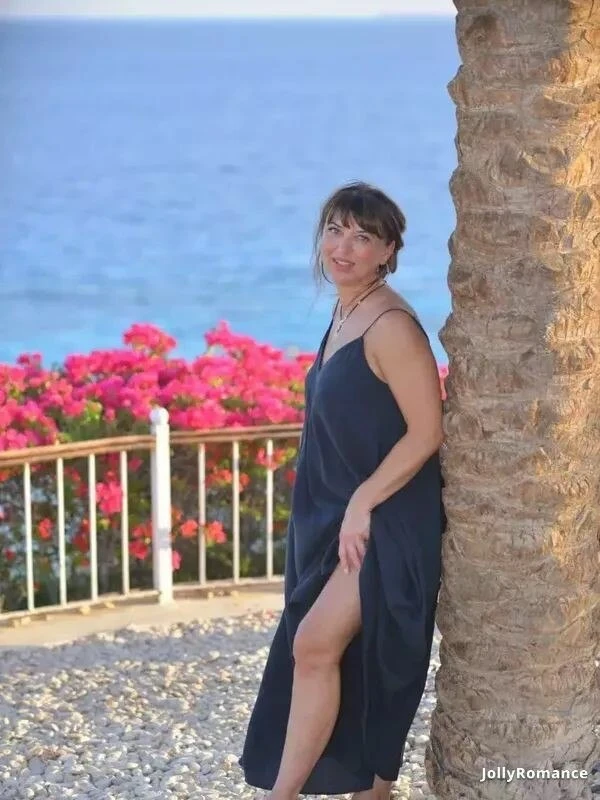 Indira Profile image 1