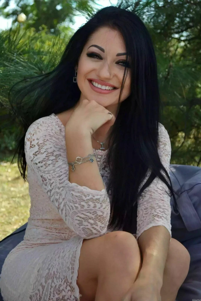 Karina Profile image 2