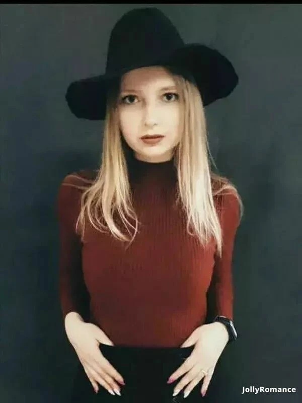 Oksana Profile image 1