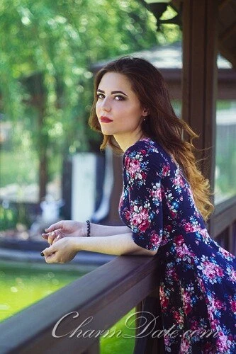 Ekaterina Profile image 1