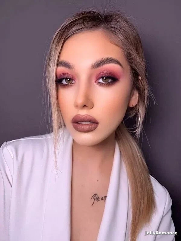 Hanna Profile image 1