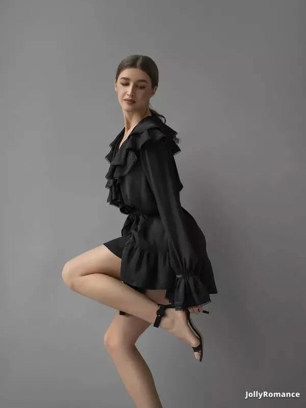 Julia Profile image 4