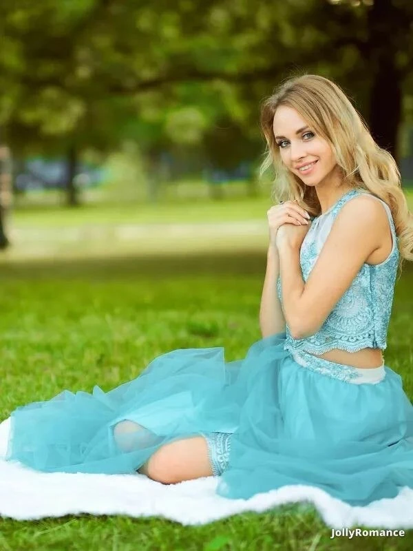 Ekaterina Profile image 2