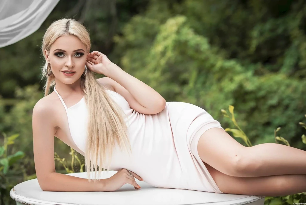 Valentina Profile image 4