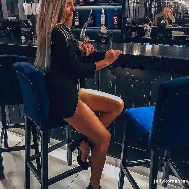 Alena Profile image 3