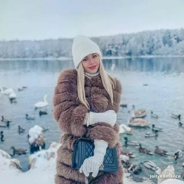 Alena Profile image 1